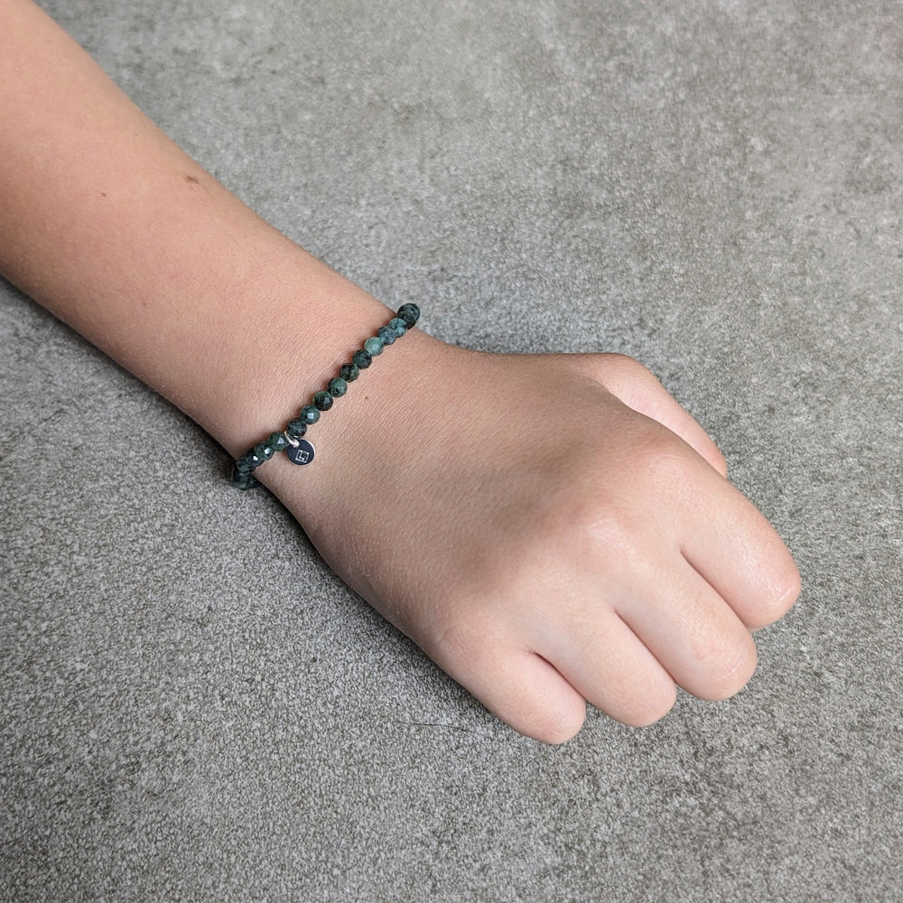 Emerald children's gemstone bracelet