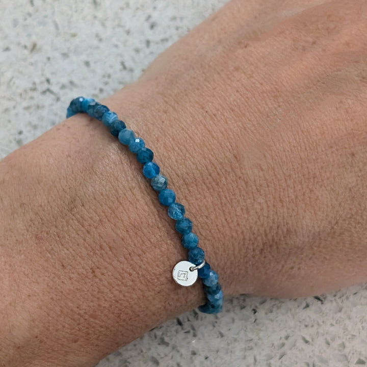 apatite gemstone bracelet