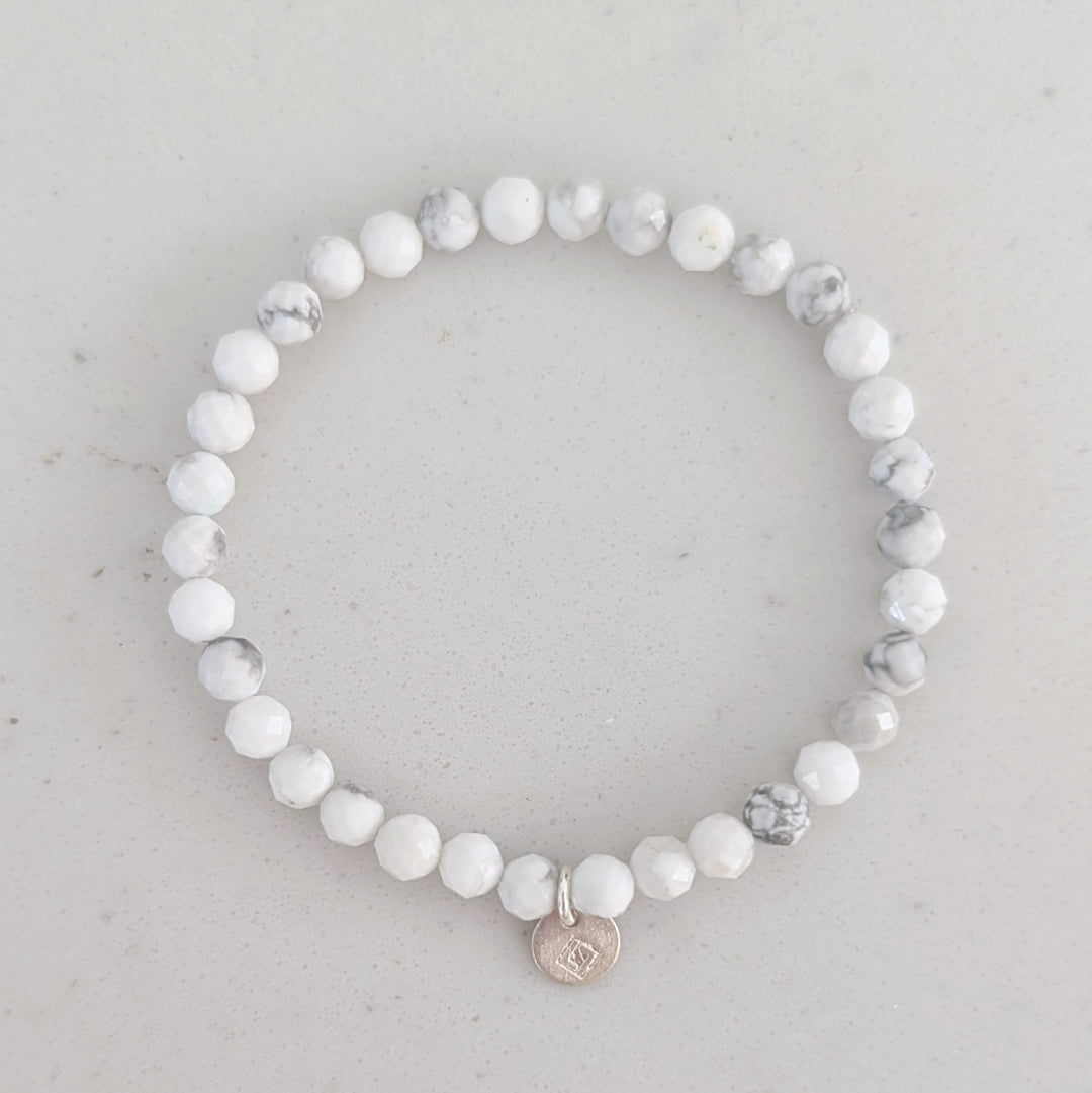 children's white howlite gemstone bracelet