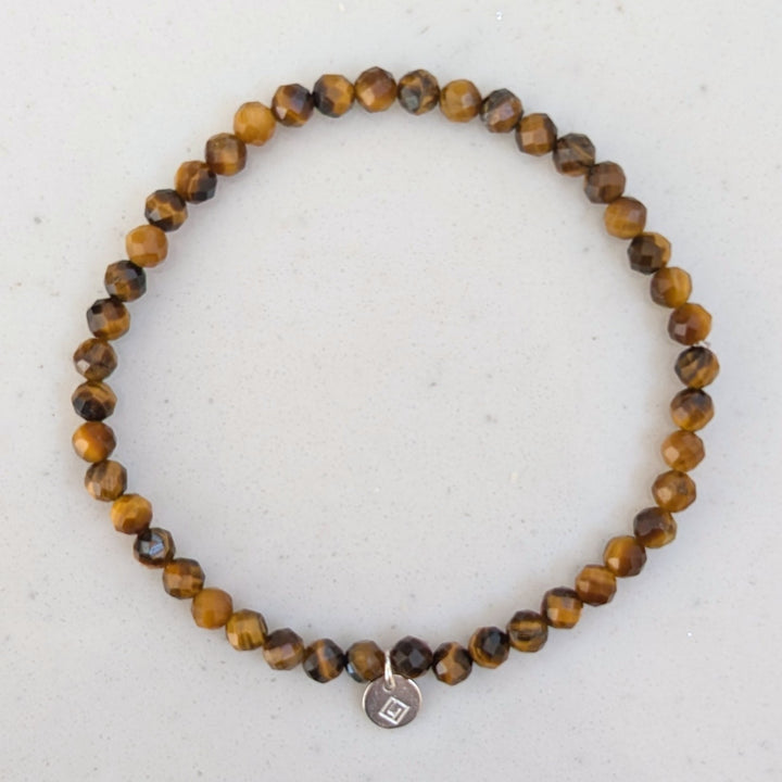 tiger's eye gemstone bracelet