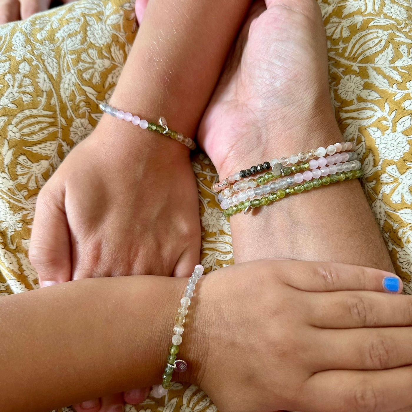 friendship bracelet natural gemstone beads peridot, rose quartz, citrine and labradorite 4mm beads