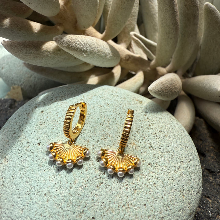 The Fan Pearl Earrings