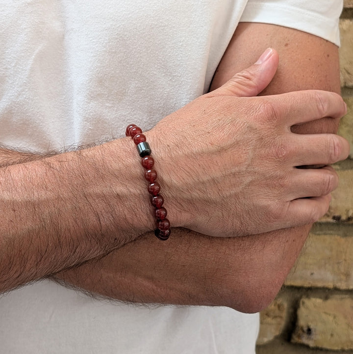 Men's 8mm bead carnelian gemstone bracelet.