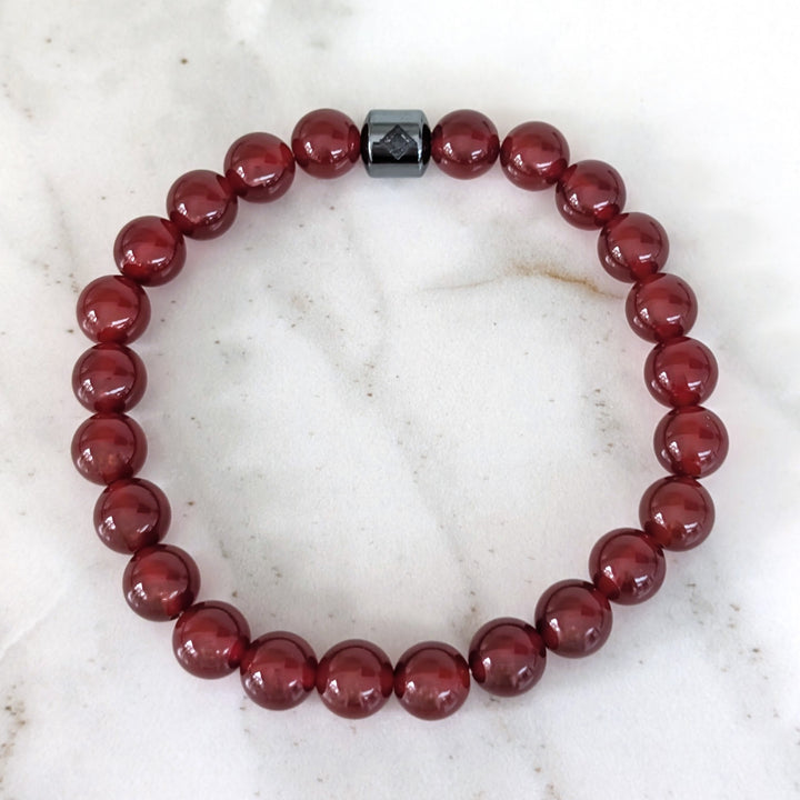 Men's 8mm bead carnelian gemstone bracelet.