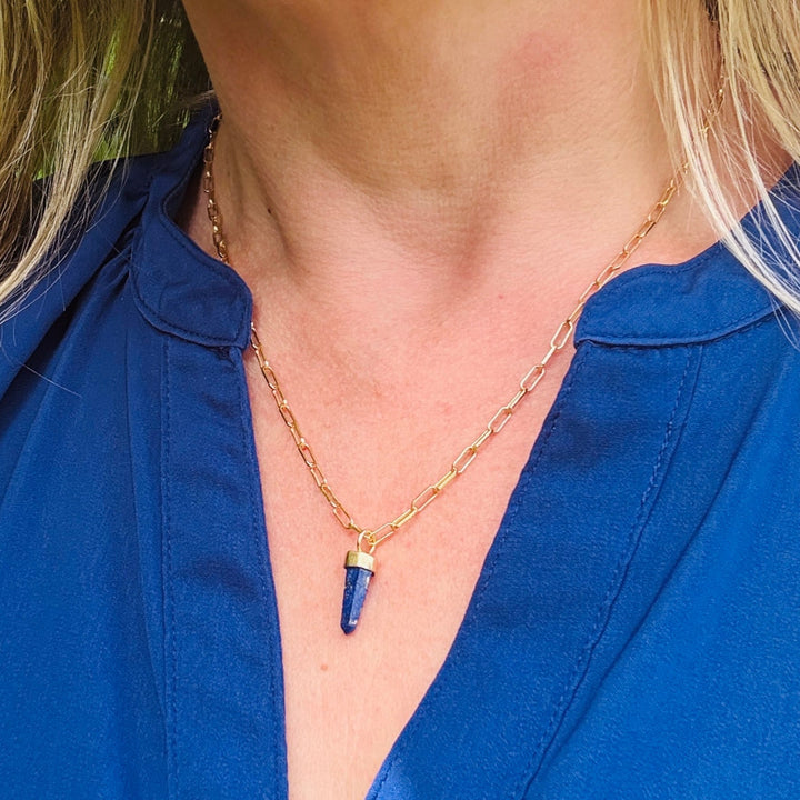 The En Pointe Lapis Lazuli Gemstone Necklace