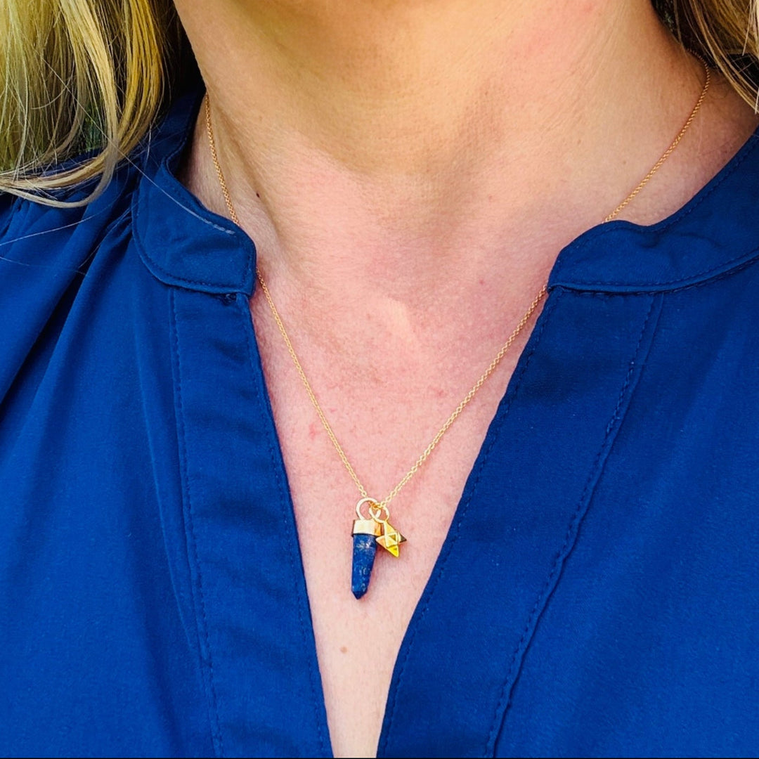 The En Pointe Lapis Lazuli Gemstone Necklace