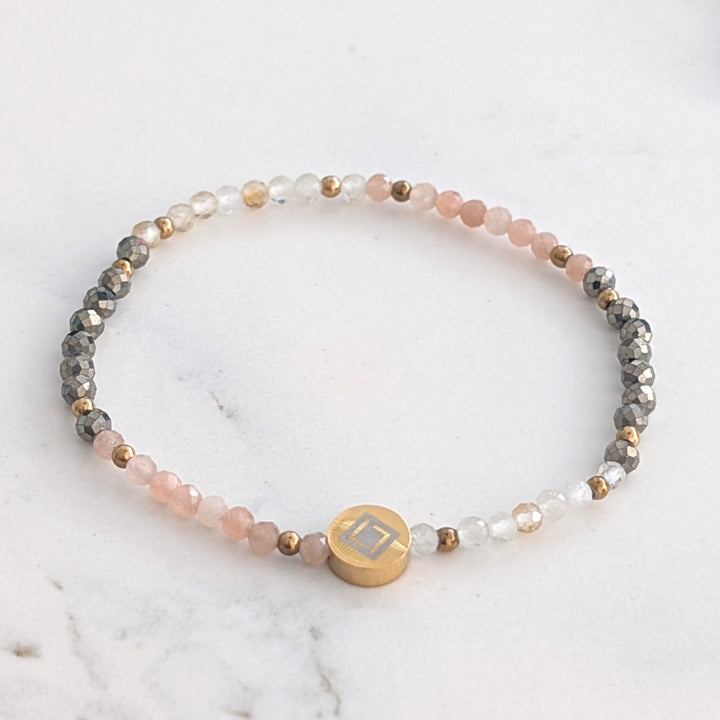 Sunstone, Citrine and Pyrite Leo Zodiac Gemstone Bracelet 