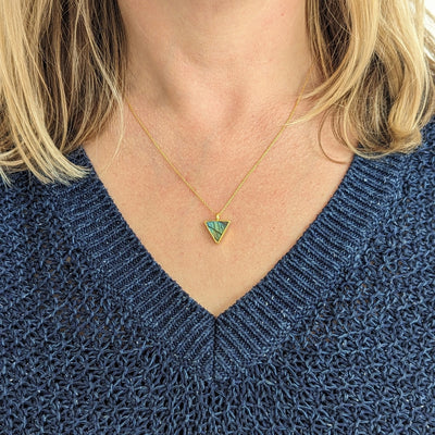 The Triangle Labradorite Gemstone Necklace – 18ct Gold Plated