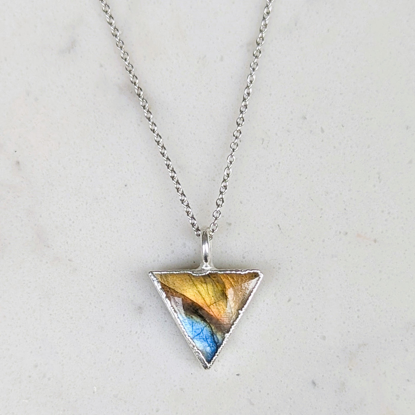 The Triangle Labradorite Gemstone Necklace – Sterling Silver