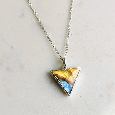 The Triangle Labradorite Gemstone Necklace – Sterling Silver