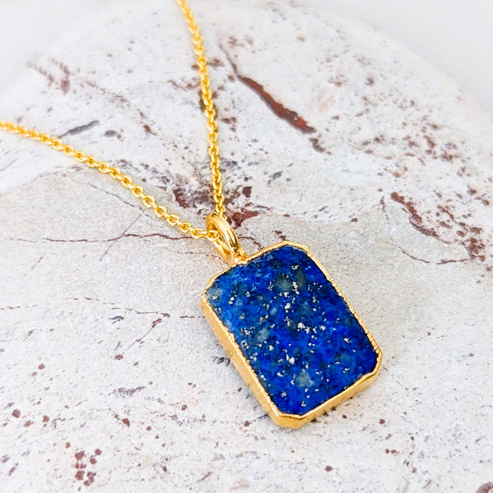 gold rectanglar lapis lazuli pendant necklace