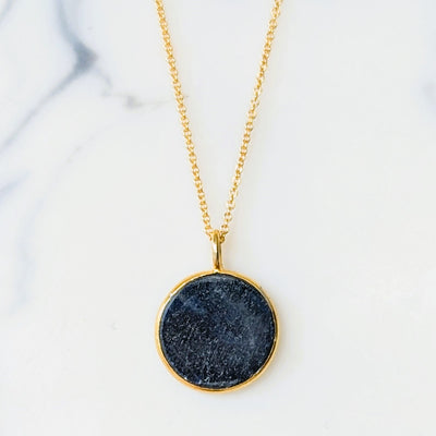 gold sapphire September birthstone pendant necklace