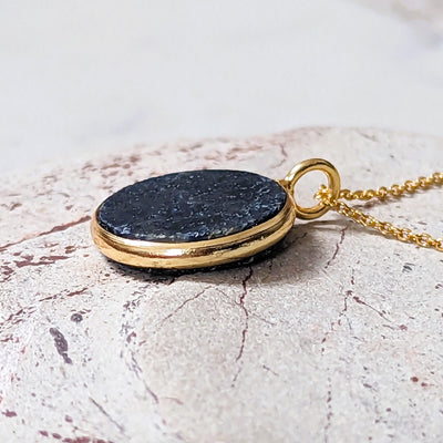 gold sapphire September birthstone pendant necklace