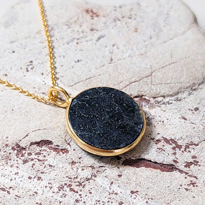 gold sapphire September birthstone pendant necklace