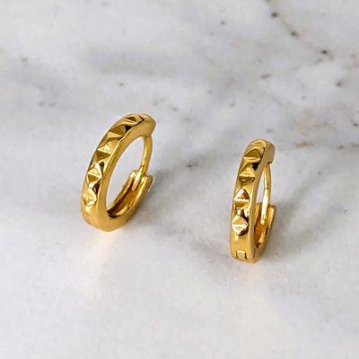 gold plated sterling silver pyramid hoop huggie earrings