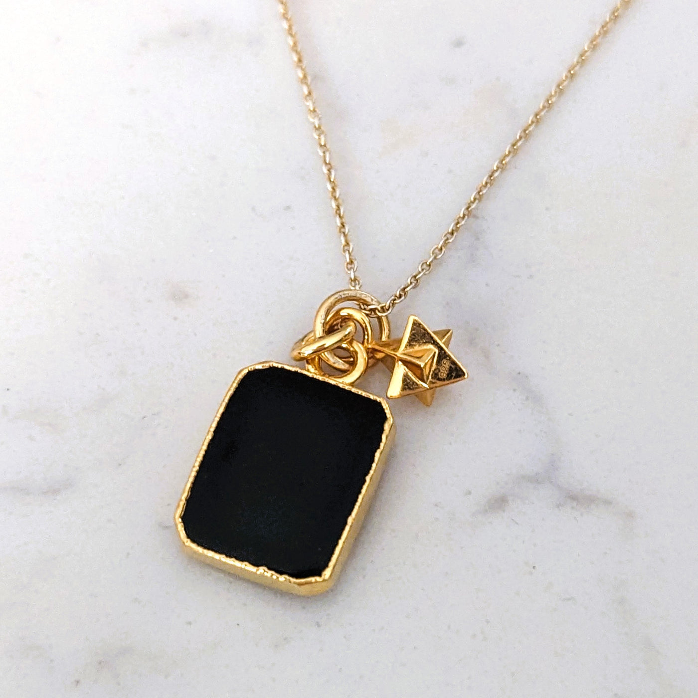 black onyx rectangular pendant necklace
