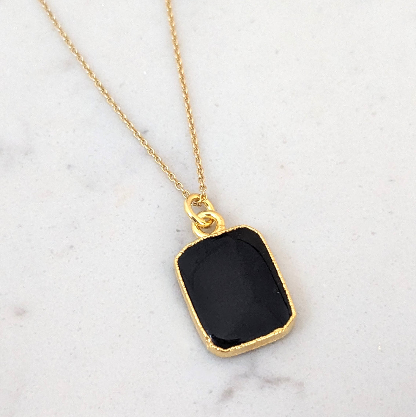 18 carat gold plated black onyx rectangular pendant gemstone necklace