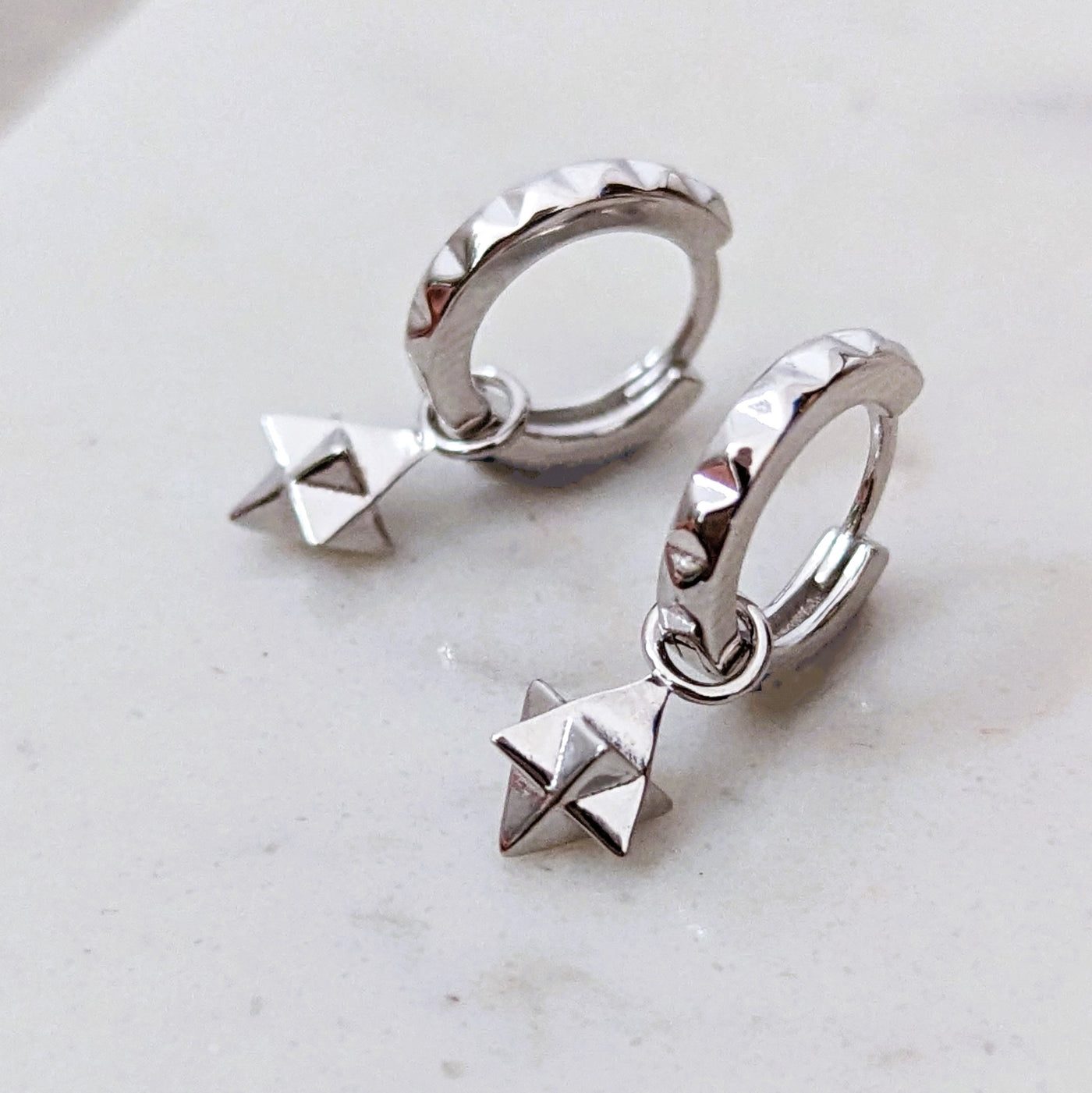 The Tetrahedron Accent Pyramid Hoop Earrings - Sterling Silver