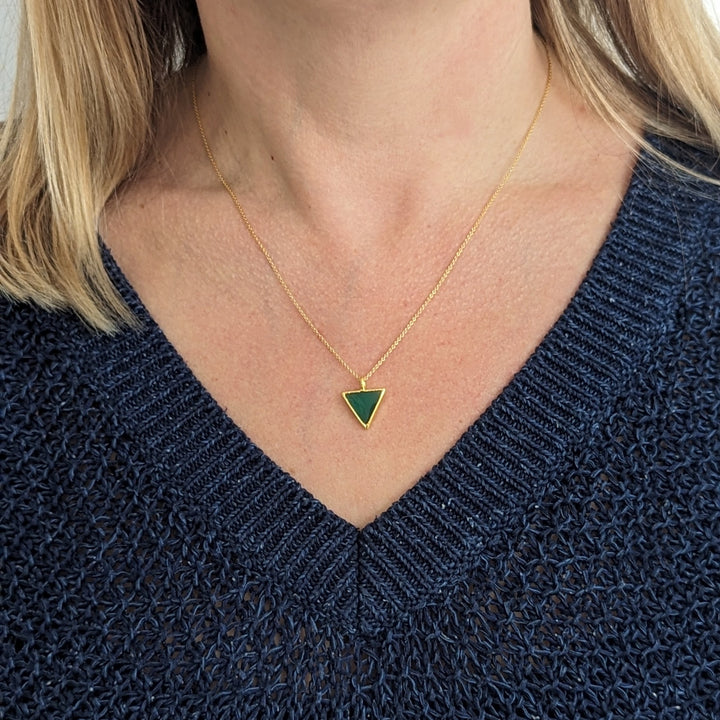 gold plated green onyx triangular pendant necklace 