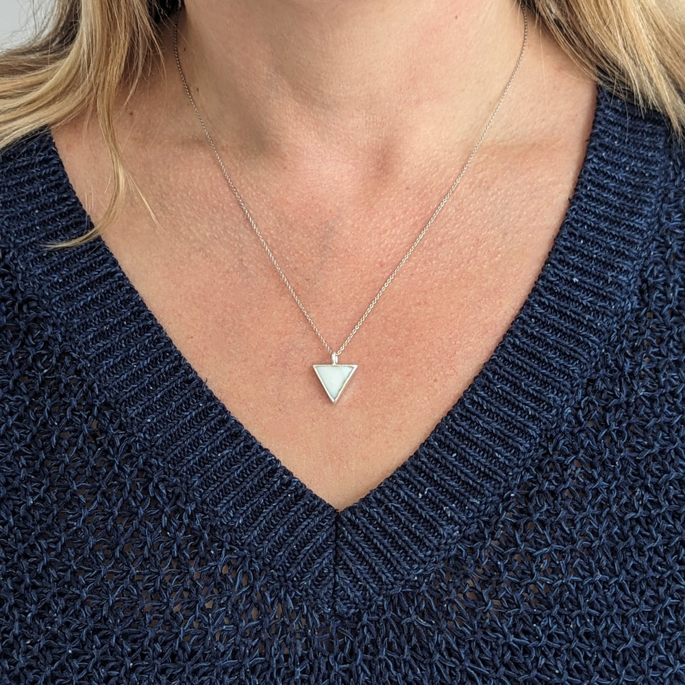 sterling silver triangular mother of pearl pendant necklace