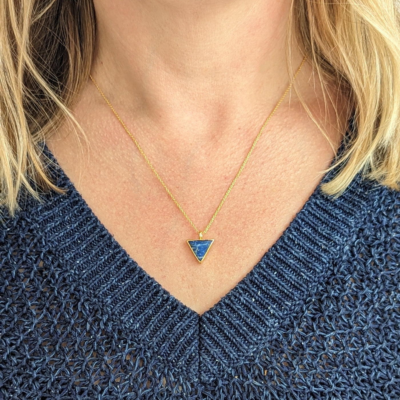 lapis lazuli trianglular pendant necklace