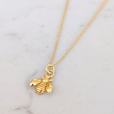 Gold plated bee charm pendant necklace