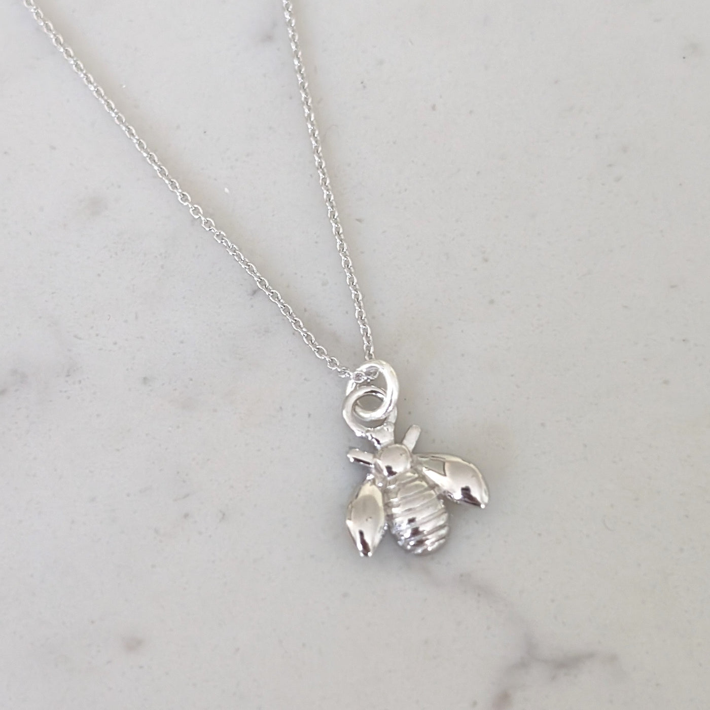 Sterling silver bee pendant necklace