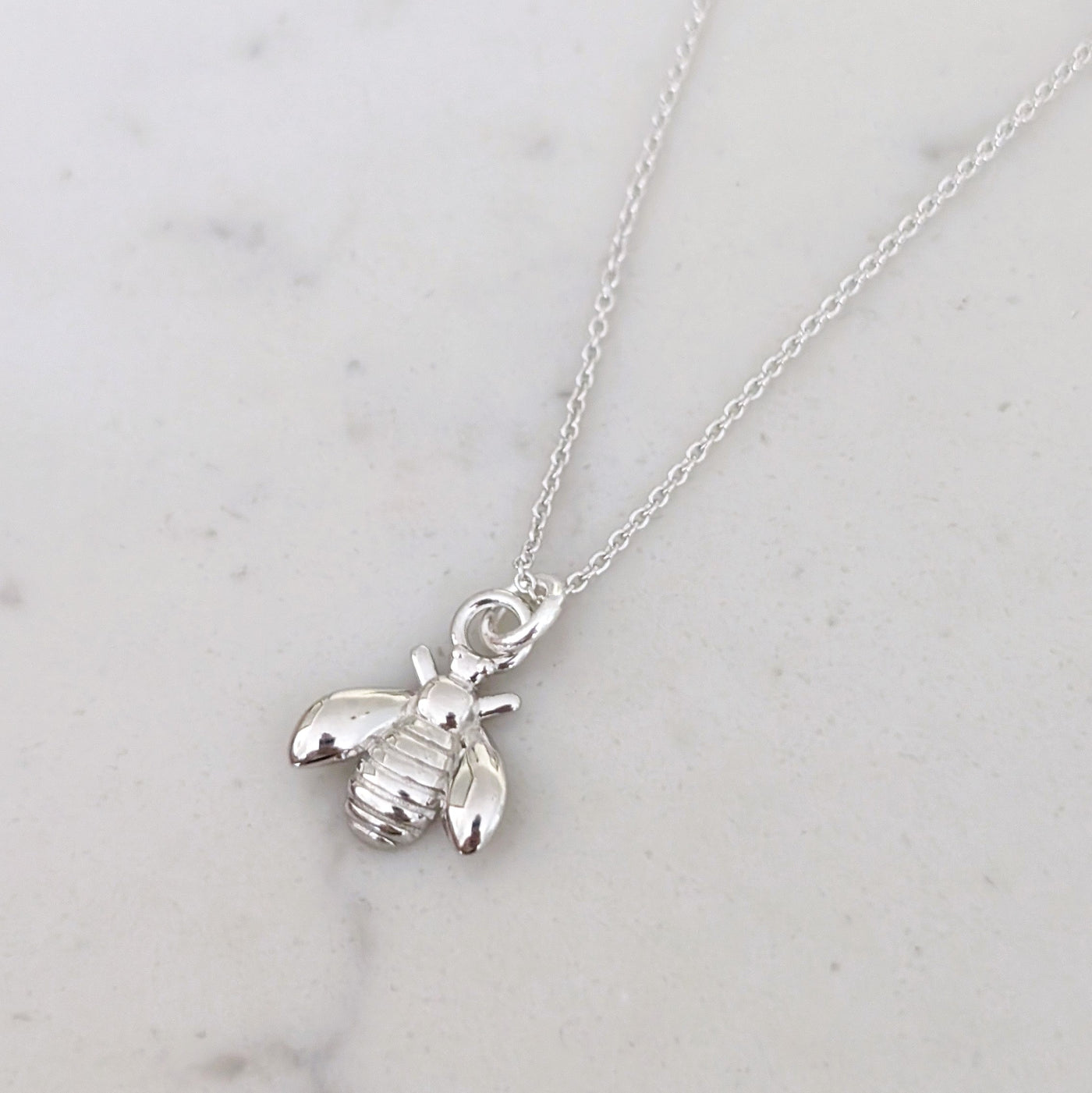 Sterling silver bee pendant necklace