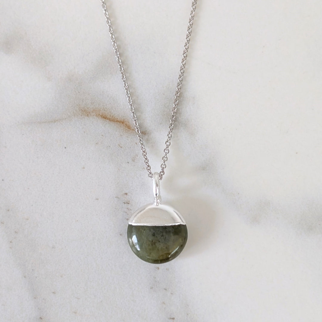 silver peridot August birthstone pendant necklace 