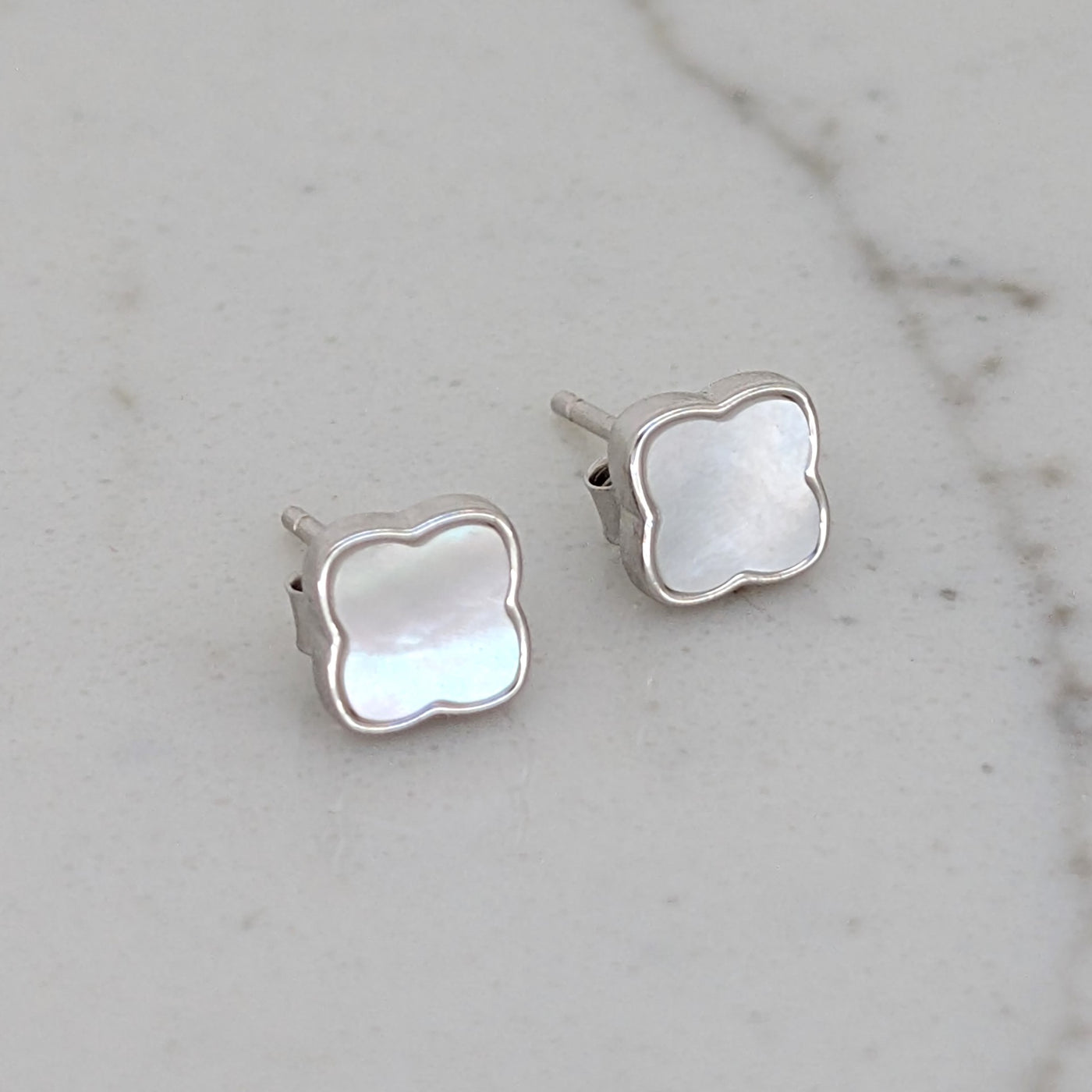 sterling silver mother of pearl clover stud earrings 