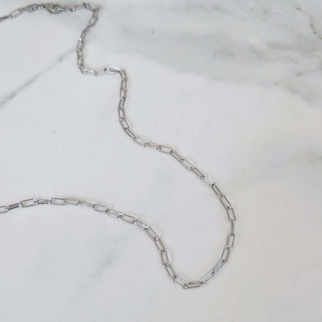 Silver paperchain necklace 
