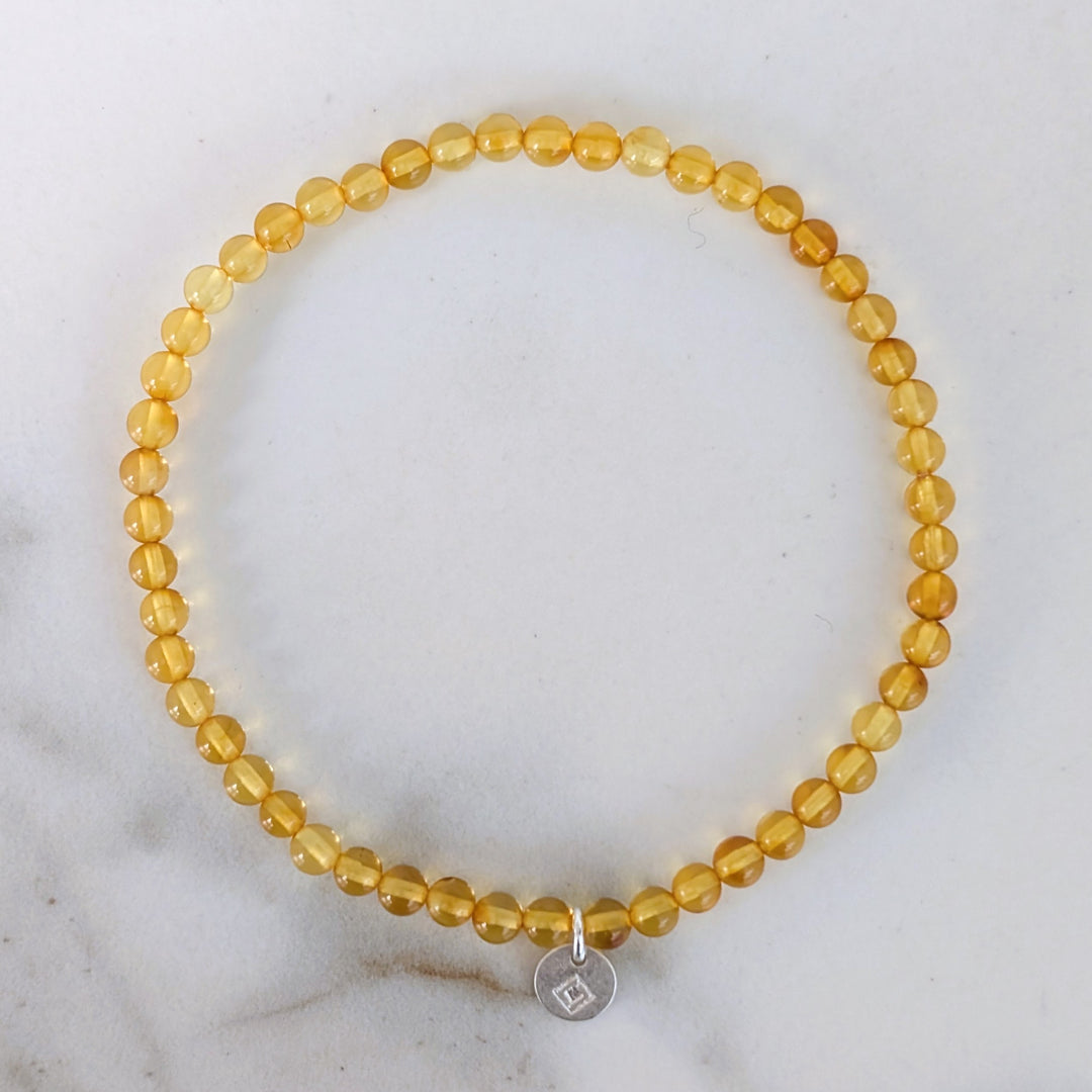 Baltic amber gemstone bracelet 