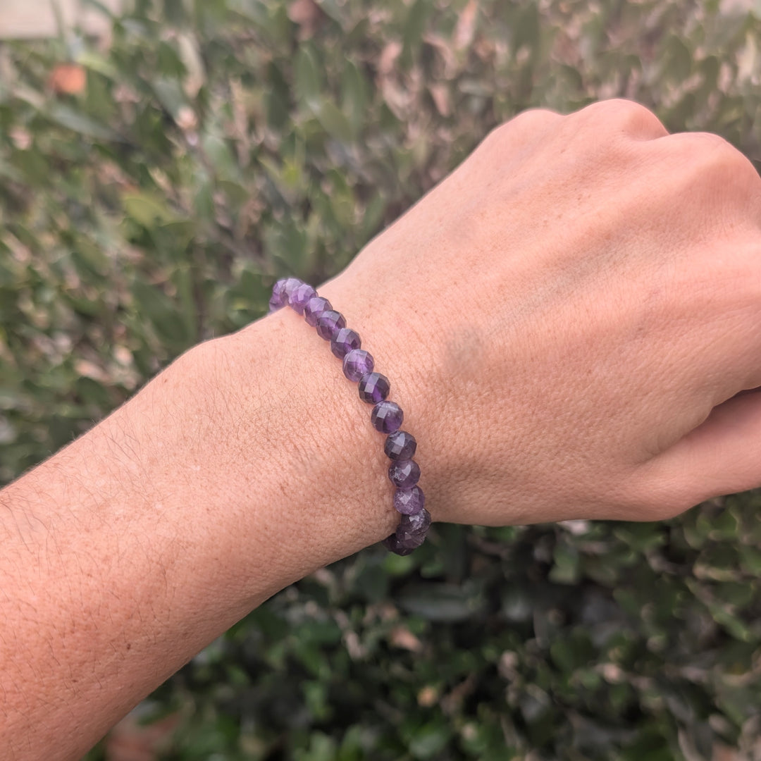 Amethyst Gemstone Bracelet - 6mm Faceted