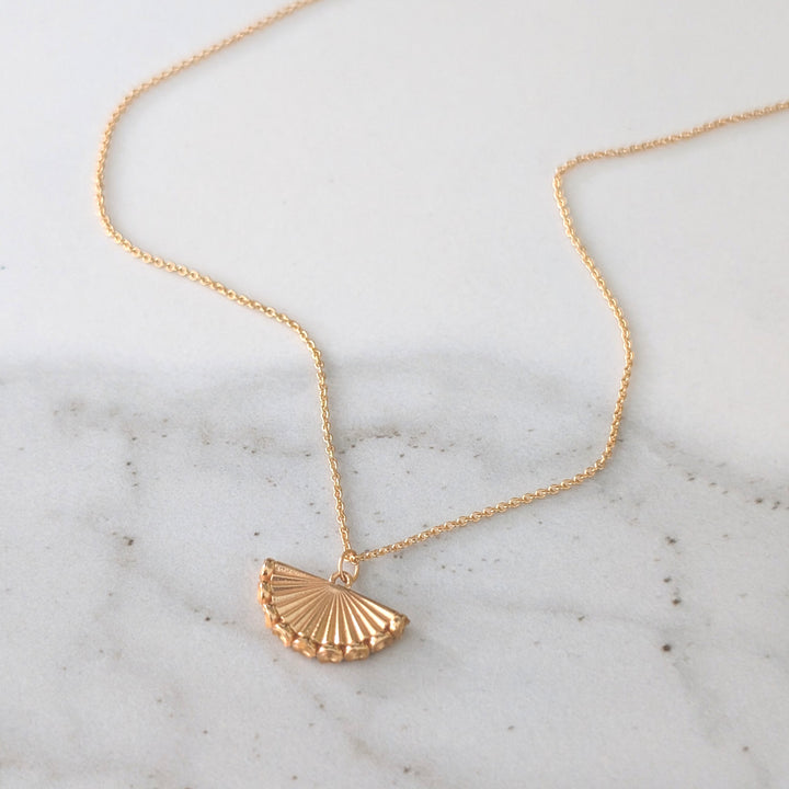 The Fan Pendant Necklace
