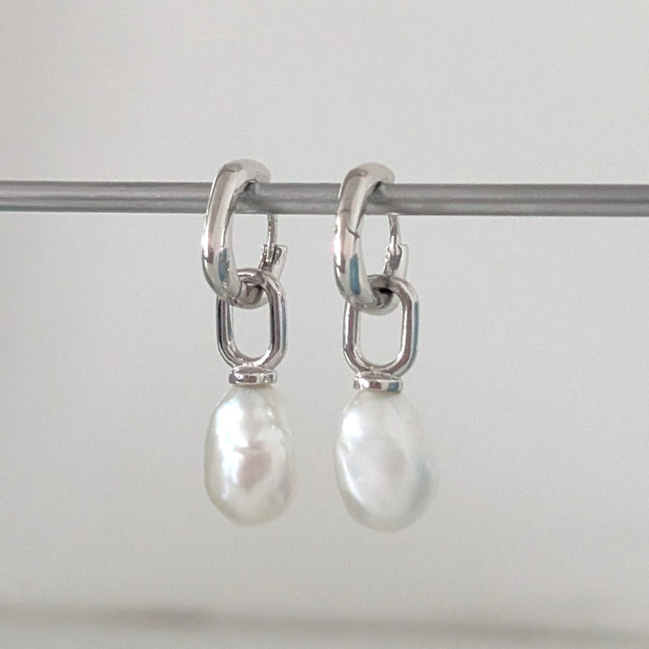 925 sterling silver earring hoops with baroque pearl charms