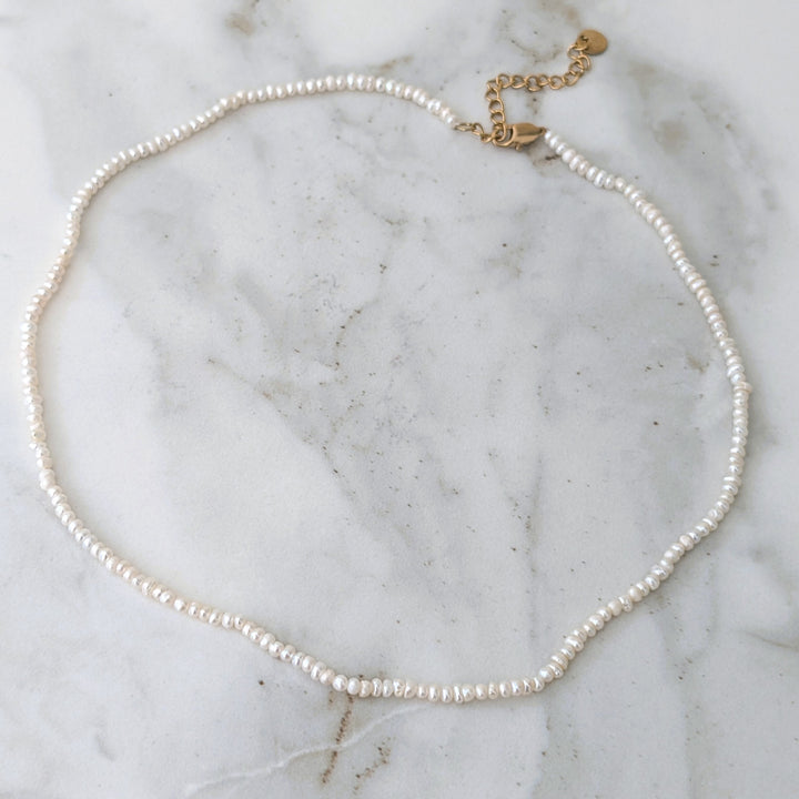 pearl skinny bead necklace
