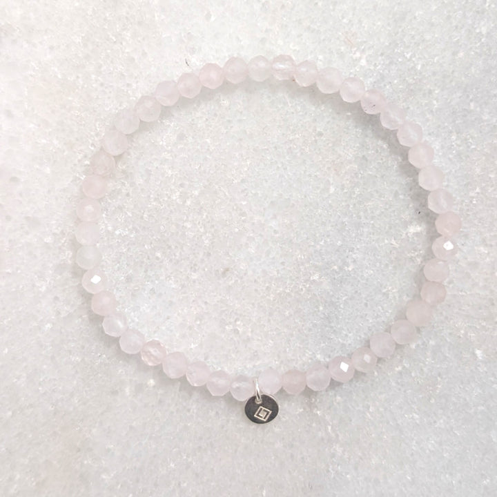 rose quartz gemstone bracelet 