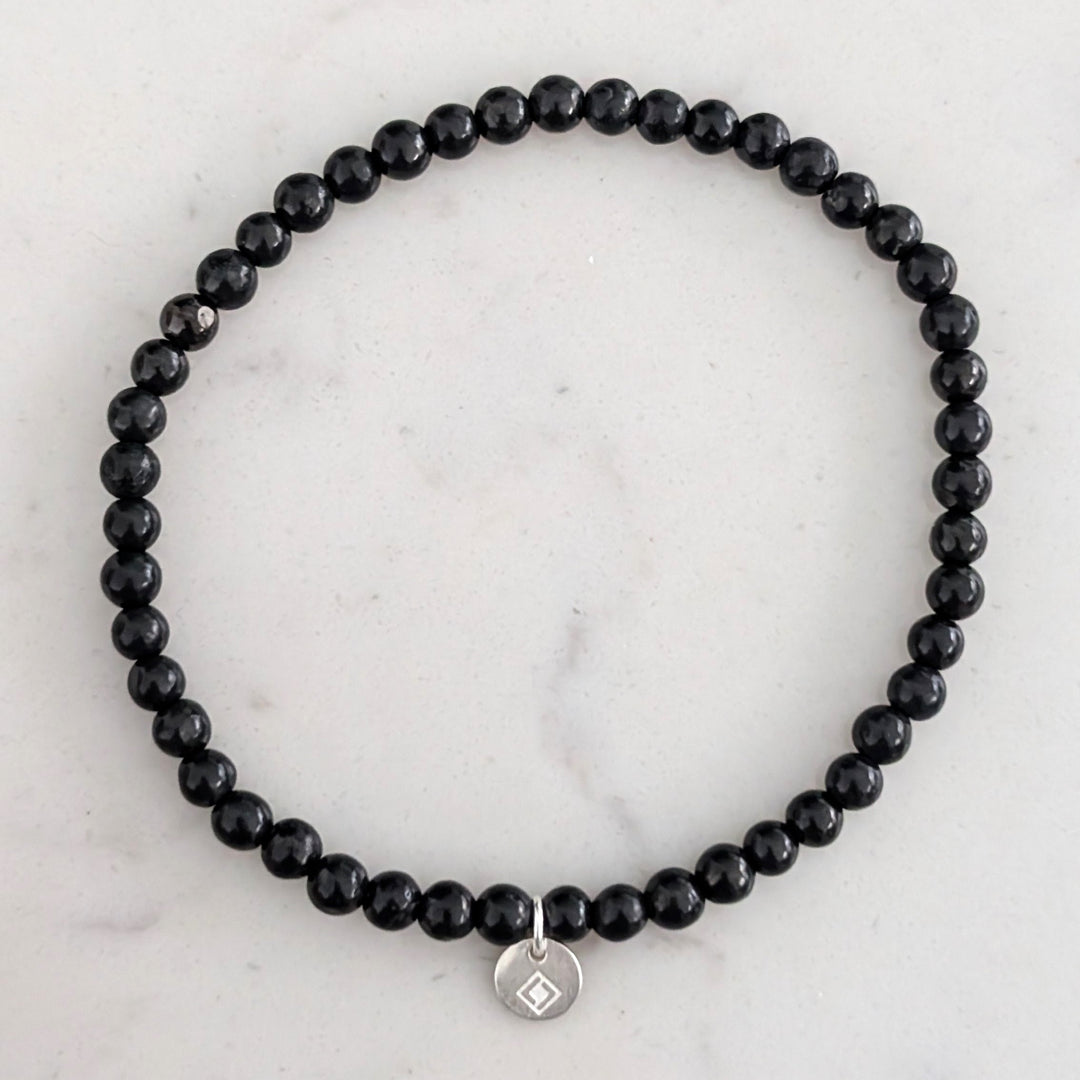shungite bracelet