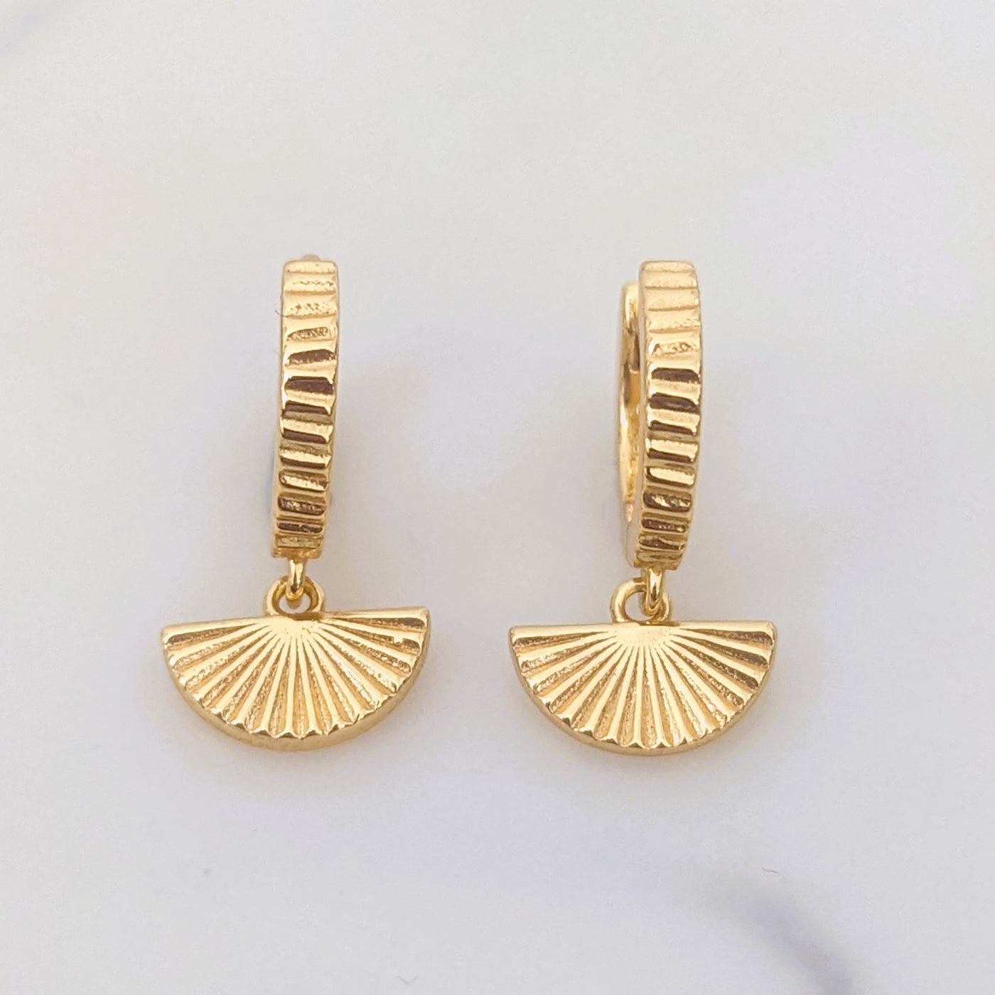 Gold plated fan charm hoop earrings