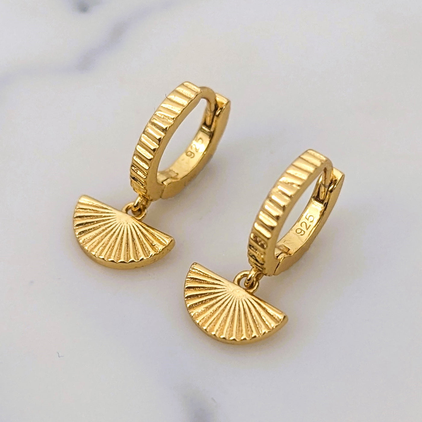 Gold plated fan charm hoop earrings