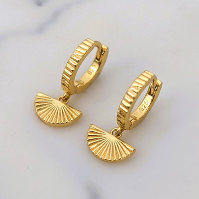 Gold plated fan charm hoop earrings