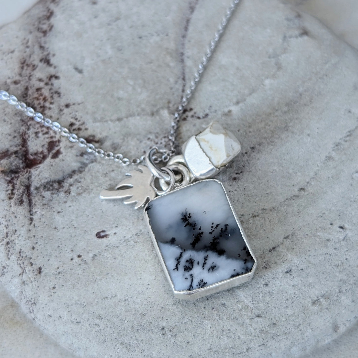 Sterling silver dendritic agate, white howlite and palm tree gemstone necklace