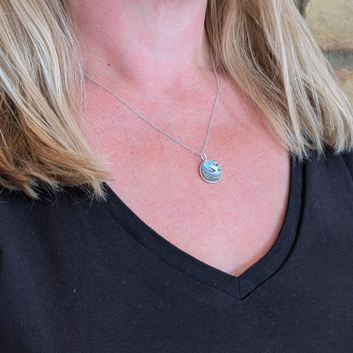sterling silver circular pendant abalone shell necklace