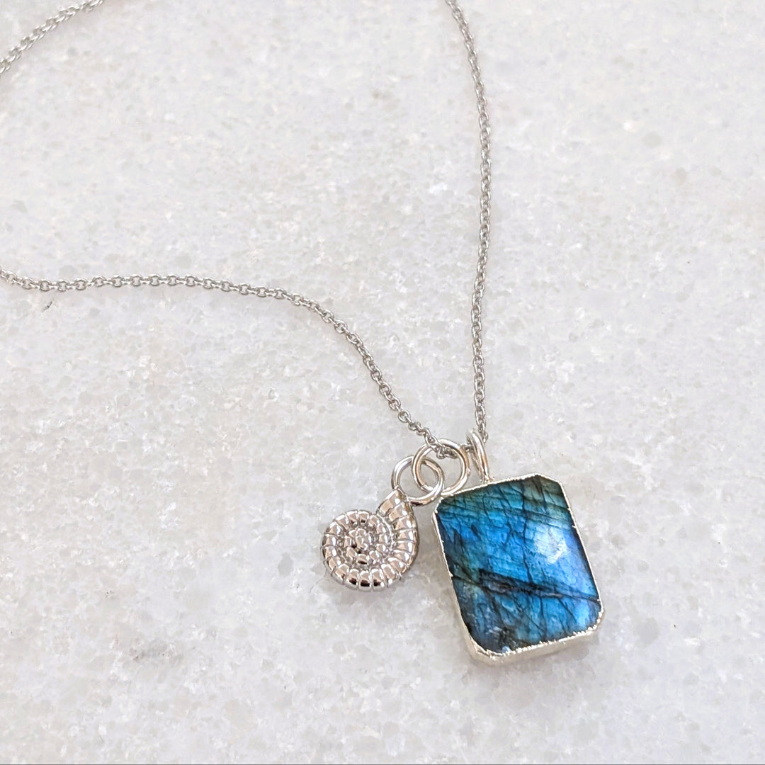 sterling silver labradorite pendant necklace 
