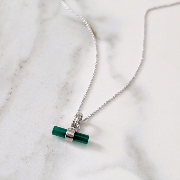 sterling silver green onyx t-bar necklace