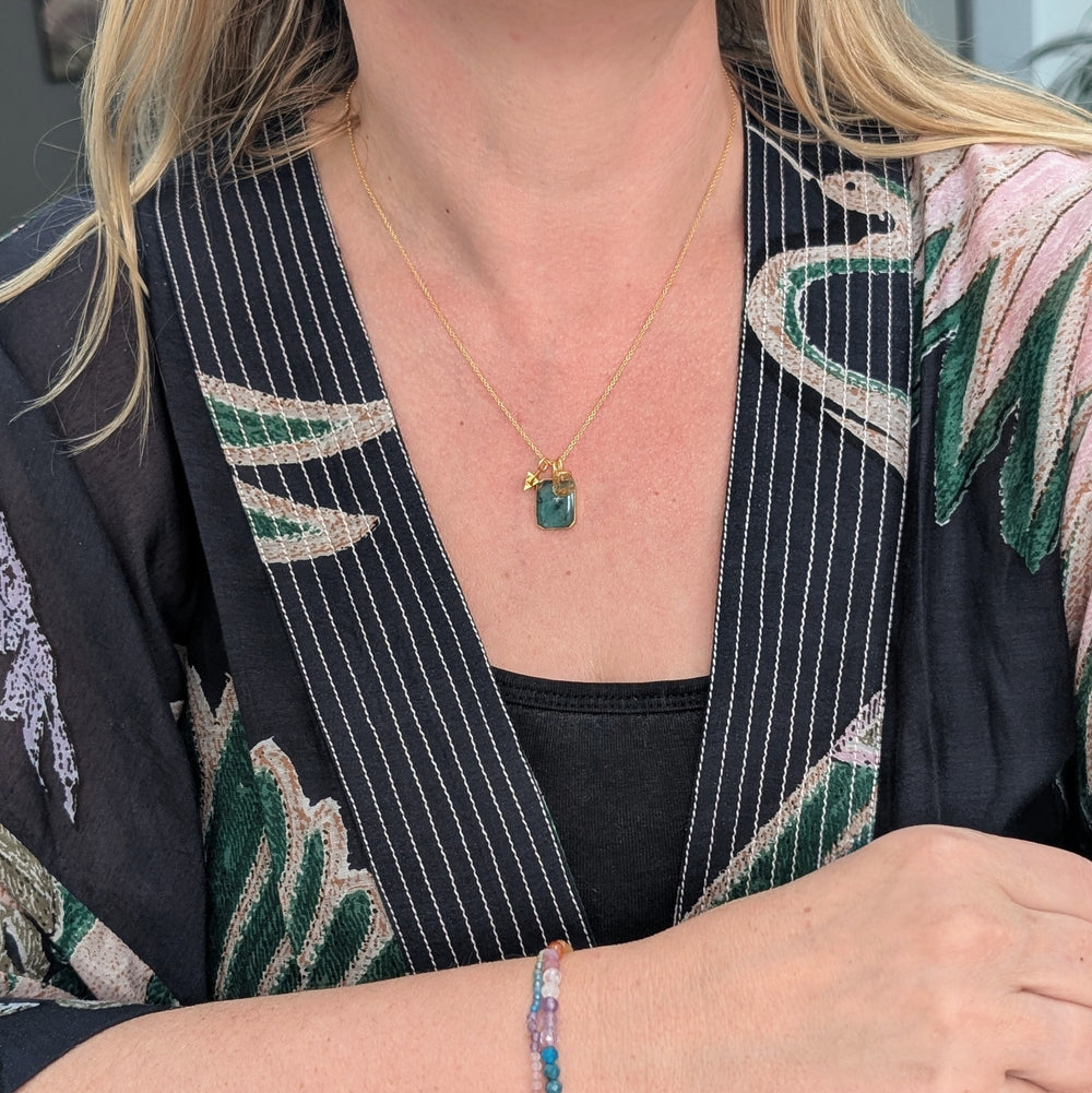 gold emerald, citrine and charm pendant necklace 