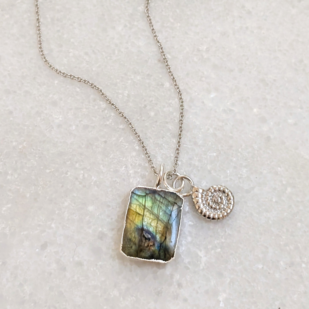 sterling silver labradorite pendant necklace 