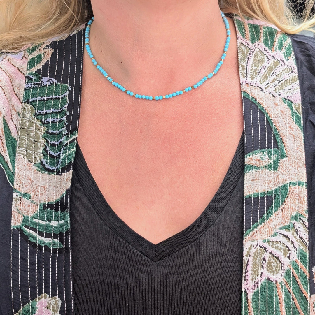 turquoise gemstone and gold bead necklace 
