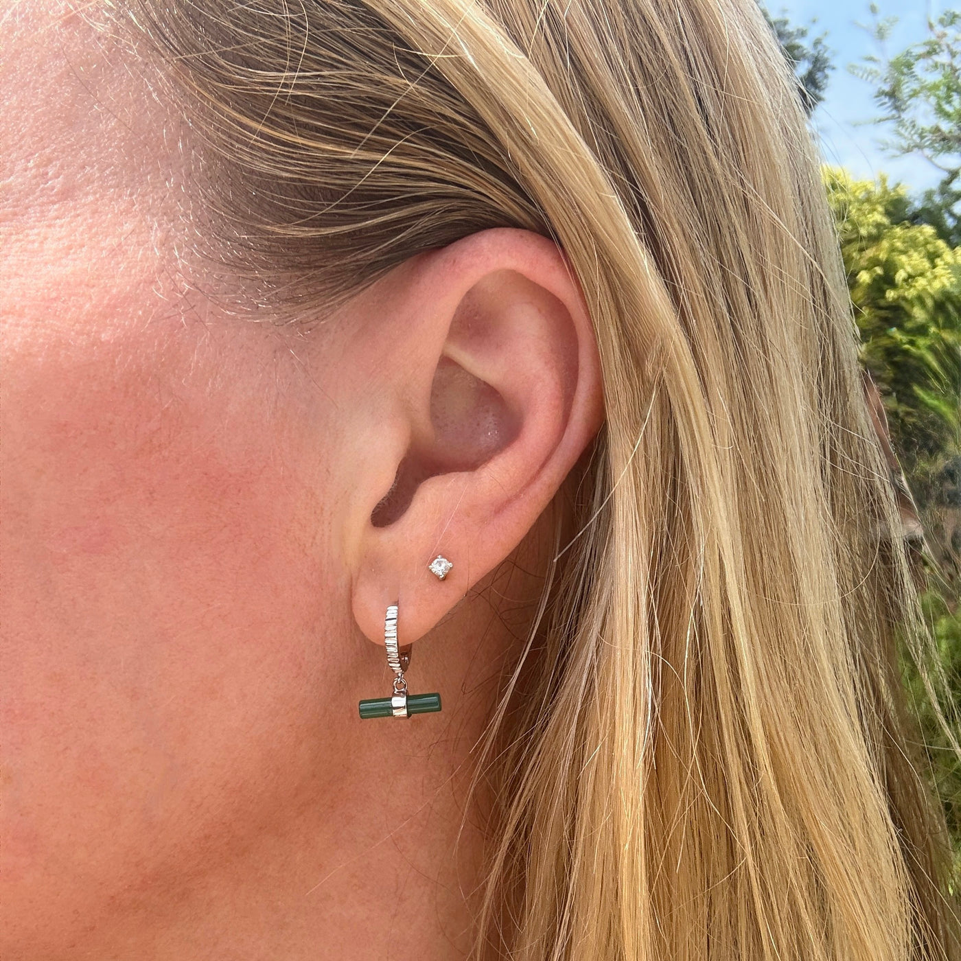 sterling silver green onyx t-bar hoop earrings