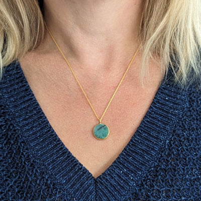 The Circle Emerald May Birthstone Necklace | Love & Wellbeing